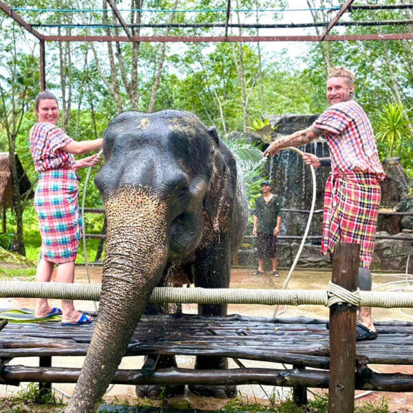 Elephant-Care-Bathing-Yao-Yai-Island-Tours