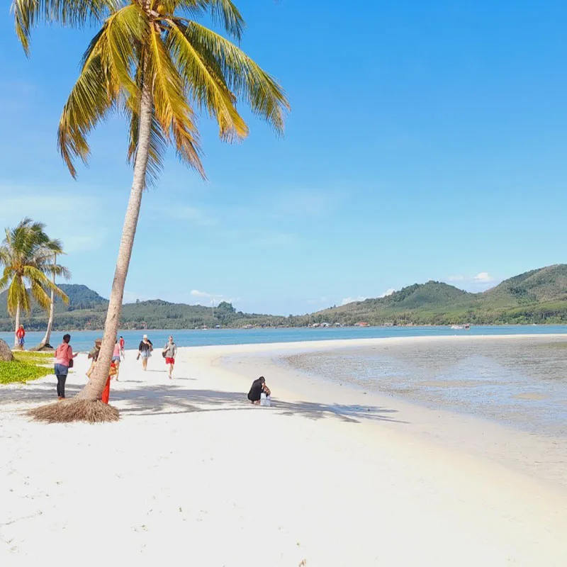 Koh-Yao-Yai-Day-Trip-Hong-Island-Laem-Haad-Speedboat-6