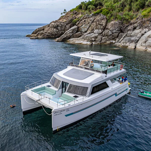 Phuket-Power-Catamaran-Mario's-Brother-Indigo-4