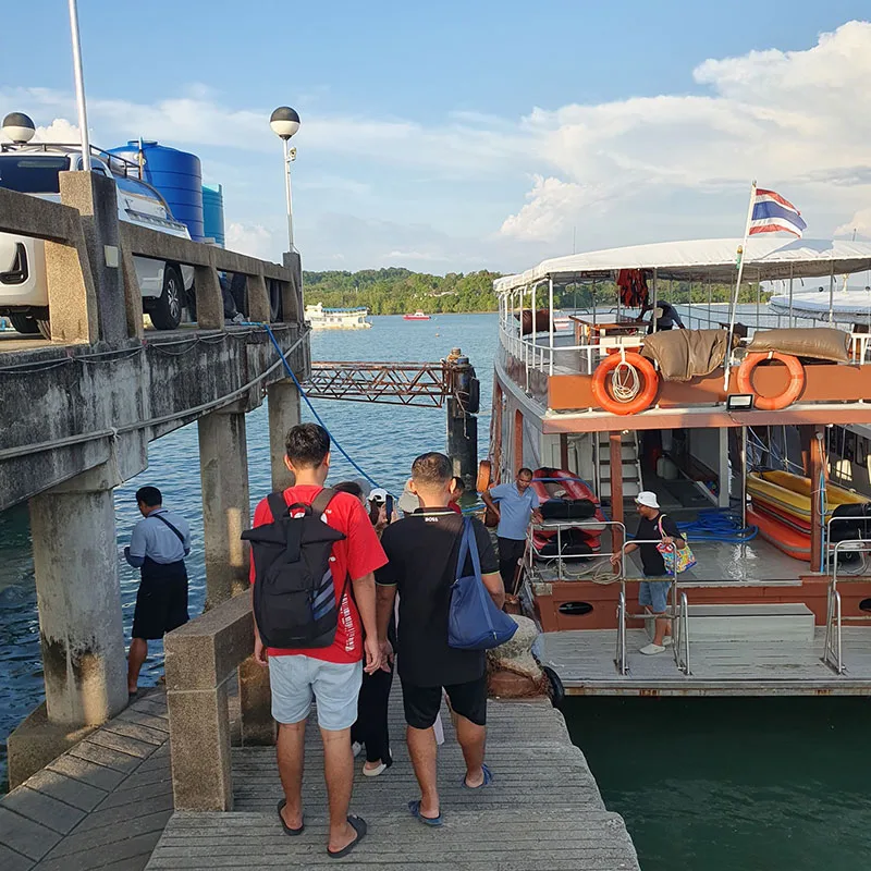 Phuket-Private-Sunset-&-Night-Squid-Fishing-Naka-Noi-Island-12