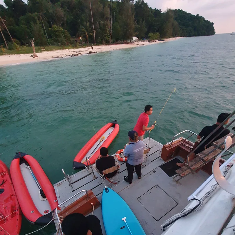 Phuket-Private-Sunset-&-Night-Squid-Fishing-Naka-Noi-Island-5