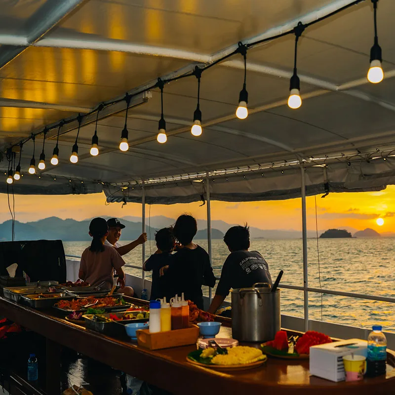 Phuket-Private-Sunset-&-Night-Squid-Fishing-Naka-Noi-Island-6