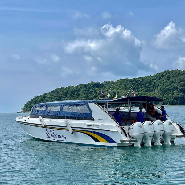 Phuket-to-Phi-Phi-Island-Speedboat-Transfer-Tickets