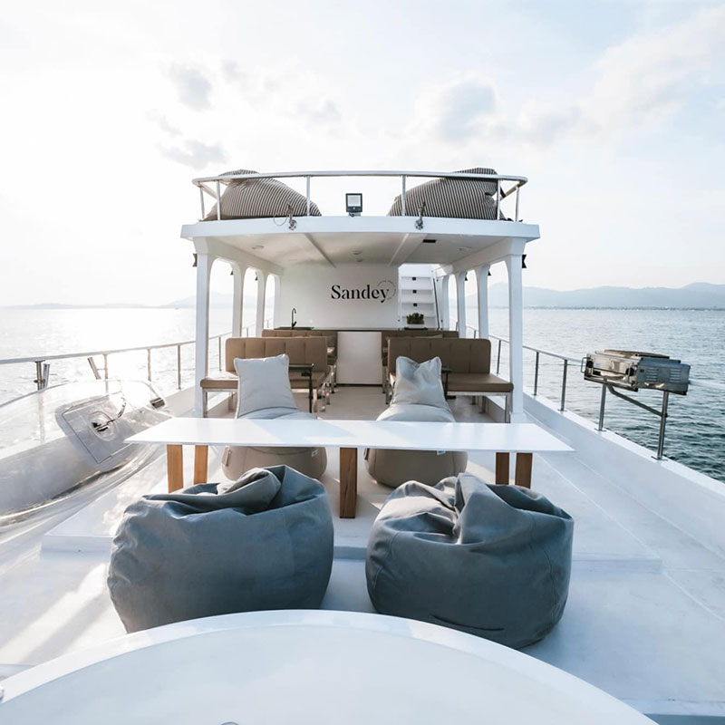 Charter-Phuket-Luxury-White-Vintage-Boat-Sandey-5 Charter-Phuket-Luxury-White-Vintage-Boat-Sandey-5
