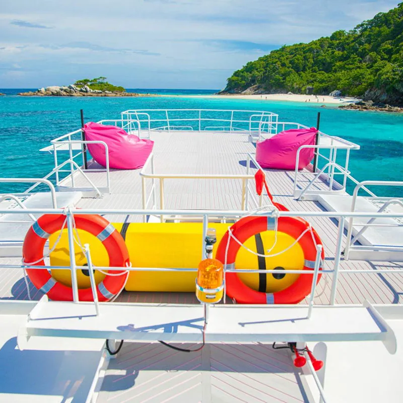 Phuket-Premium-Speed-Catamaran-Late-Phi-Phi,-Maya-&-Bamboo-3