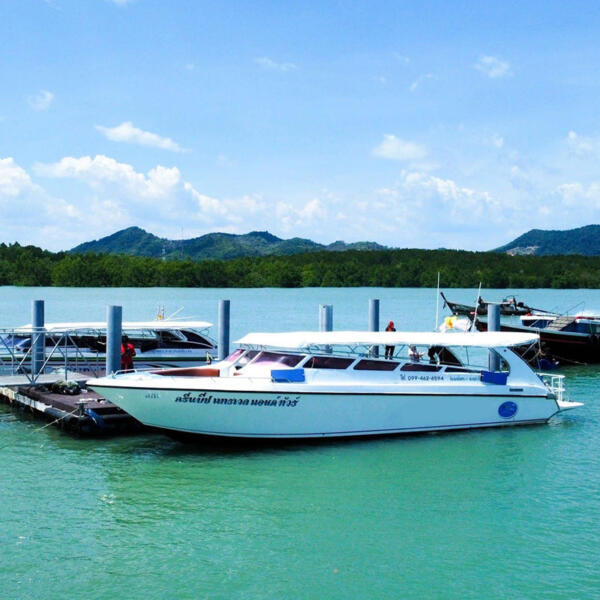 Yao-Yai-Island-Rental-private-speedboat-day-trip