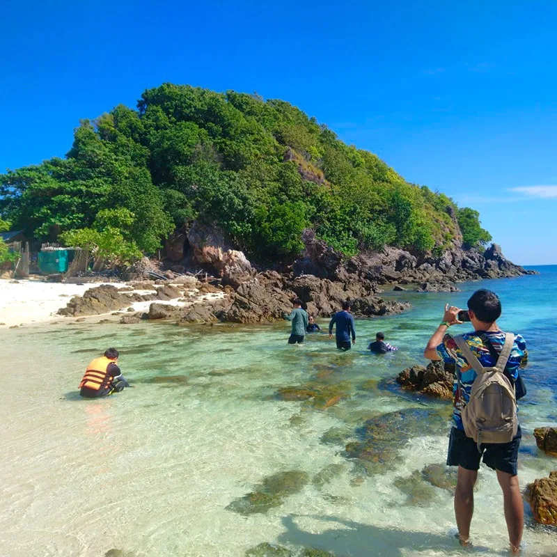 Full-Day-3-Khai-Islands-Premium-Tours-Phuket-9
