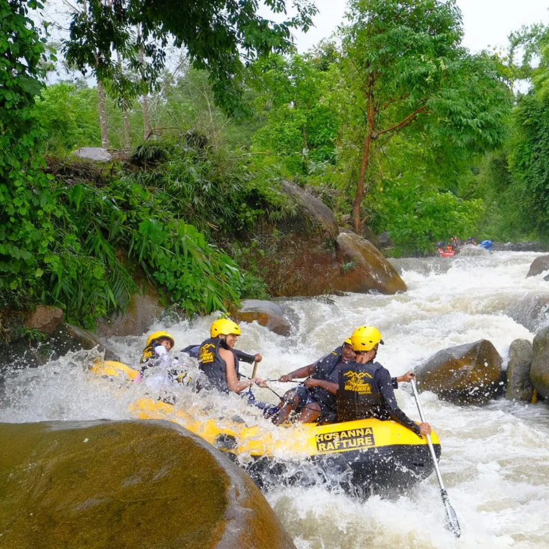 Khao-Lak-Tours-Activities-White-Water-Rafting-Zipline