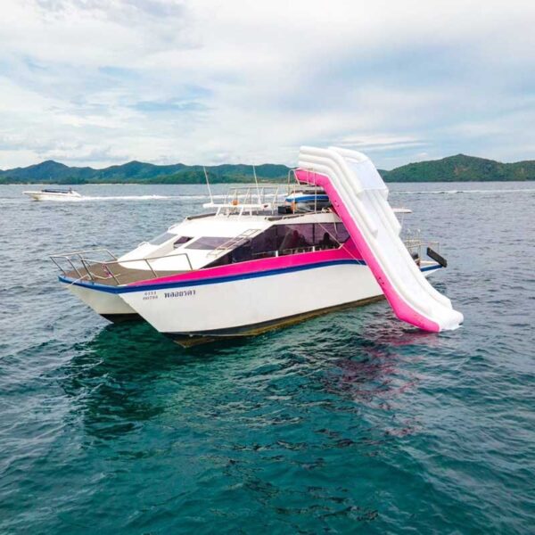 Phuket-Chalong-pier-premium-catamaran-tour-Phi-Phi-Island