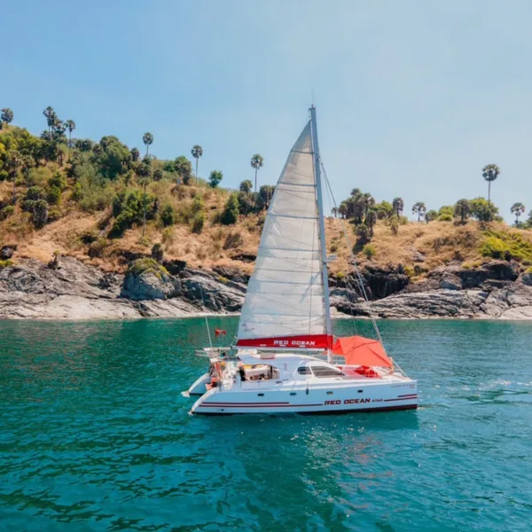 Phuket-Day-Trip-Sunset-Racha-and-Coral-Islands-Catamaran
