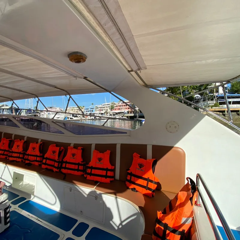 Phuket-Private-Premium-Speedboat-James-Bond-2 Phuket-Private-Premium-Speedboat-James-Bond-2