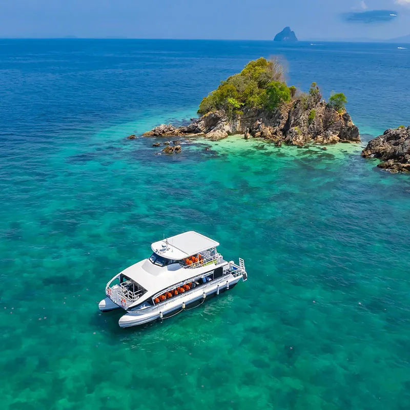 Phuket-Exclusive-Private-Charters-Yacht-Power-Catamaran-2 Phuket-Exclusive-Private-Charters-Yacht-Power-Catamaran-2