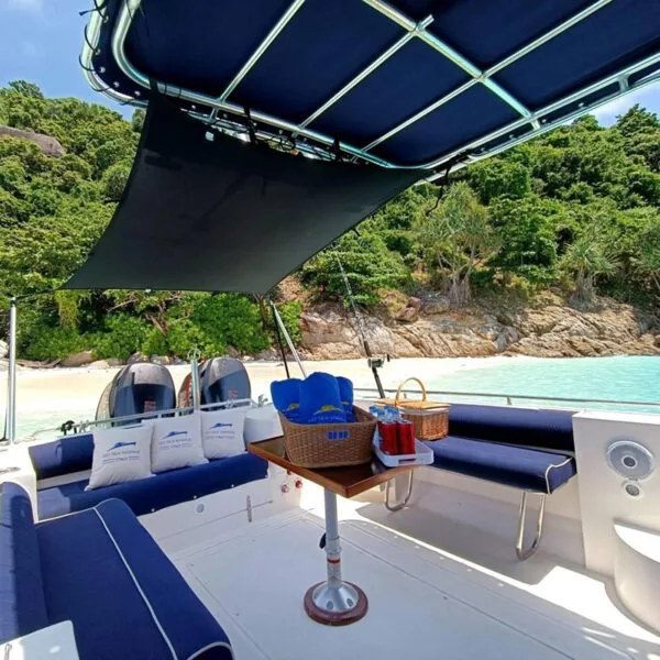 Private-Premium-Speedboat-Phuket-to-Six-Senses-Yao-Noi