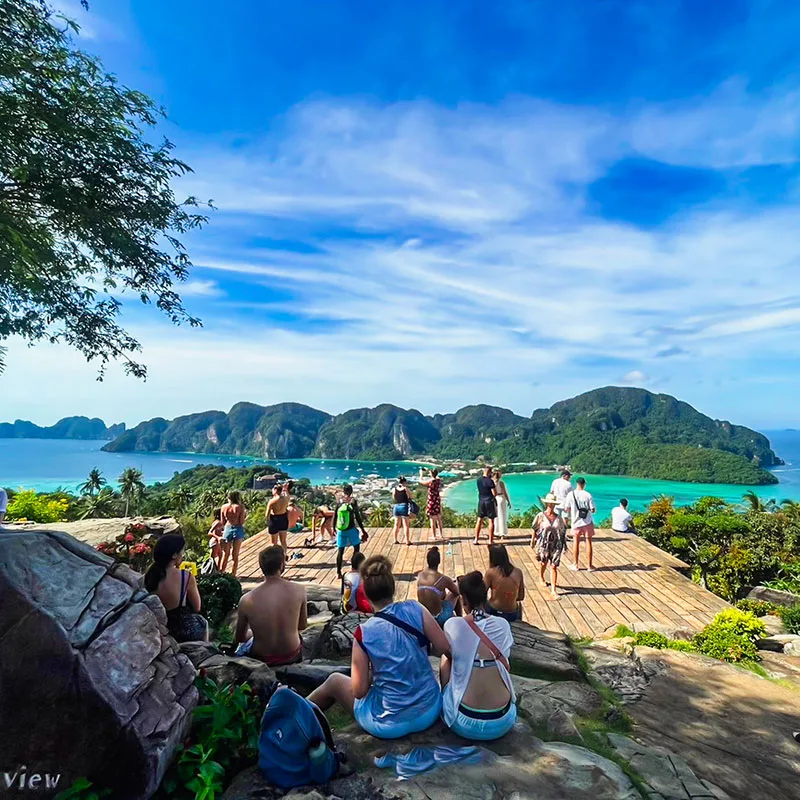 Phi-Phi-island-Sunrise-Early-Bird-Maya-Bay-Bamboo-Island-8