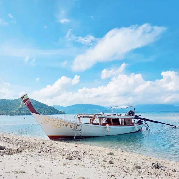 Koh-Samui-Luxury-Longtail-Boat-Private-Rental
