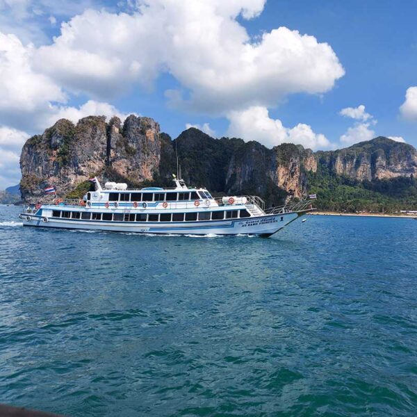 Ferry-Big-Boat-from-Railay-Phuket-Rassada-Pier