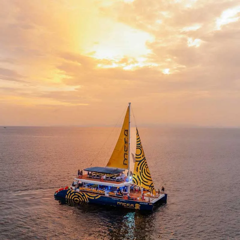 Krabi-Afternoon-4-Islands-Sunset-Cruise-Party-Catamaran Krabi-Afternoon-4-Islands-Sunset-Cruise-Party-Catamaran