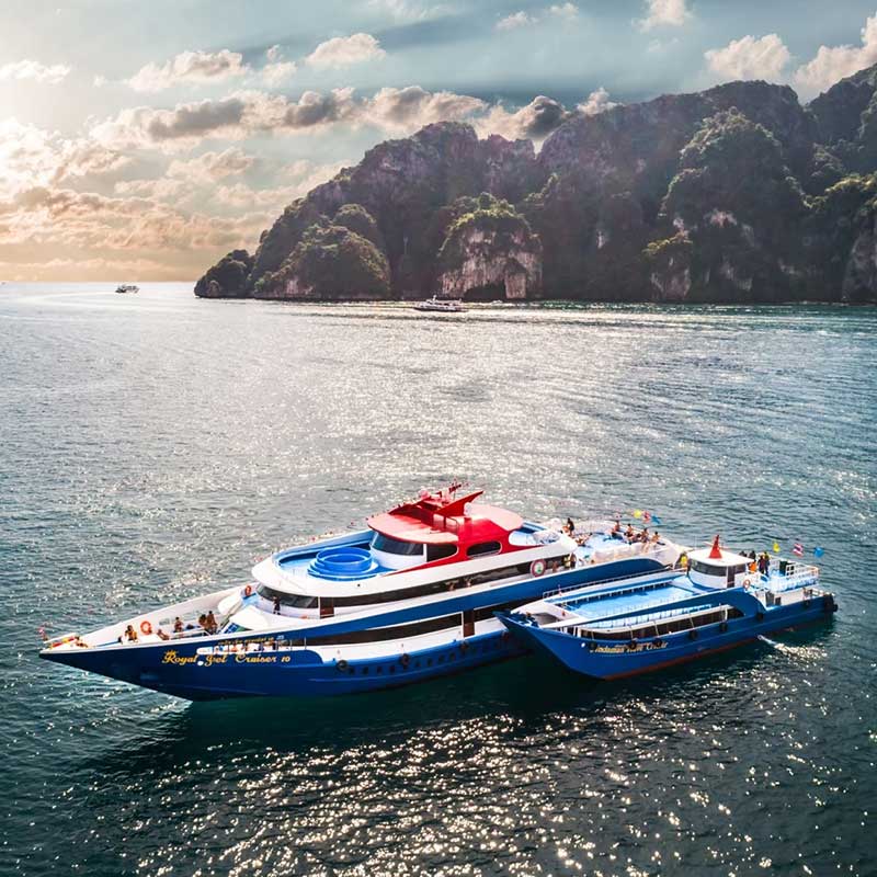 Phuket-Day-Trip-Phi-Phi-Island-by-Premium-Ferry-3 Phuket-Day-Trip-Phi-Phi-Island-by-Premium-Ferry-3