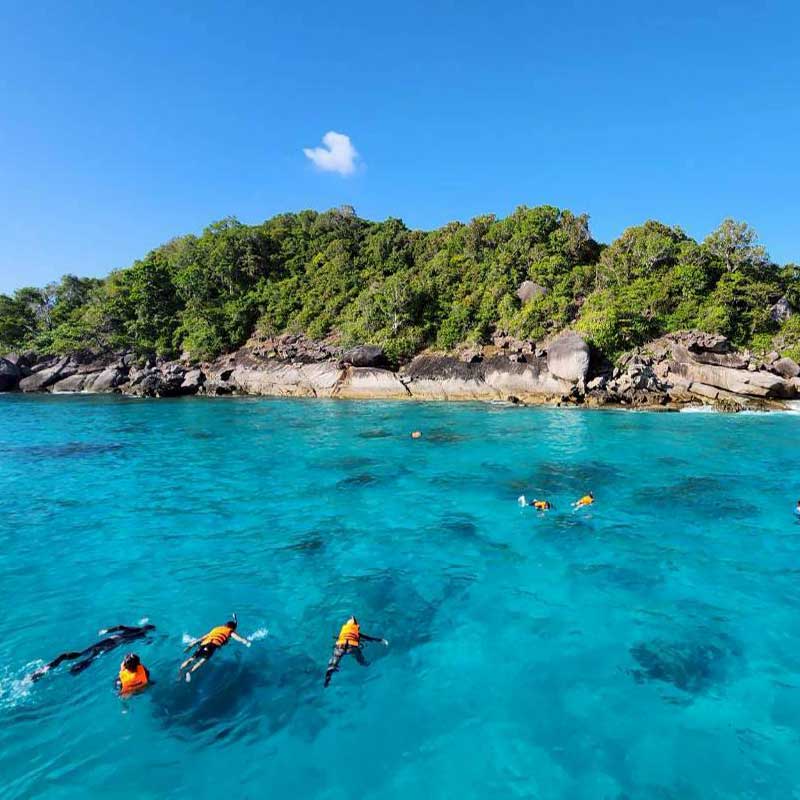 Phuket-Similan-Late-Morning-Tours-Premium-Speed-Catamaran-11 Phuket-Similan-Late-Morning-Tours-Premium-Speed-Catamaran-11