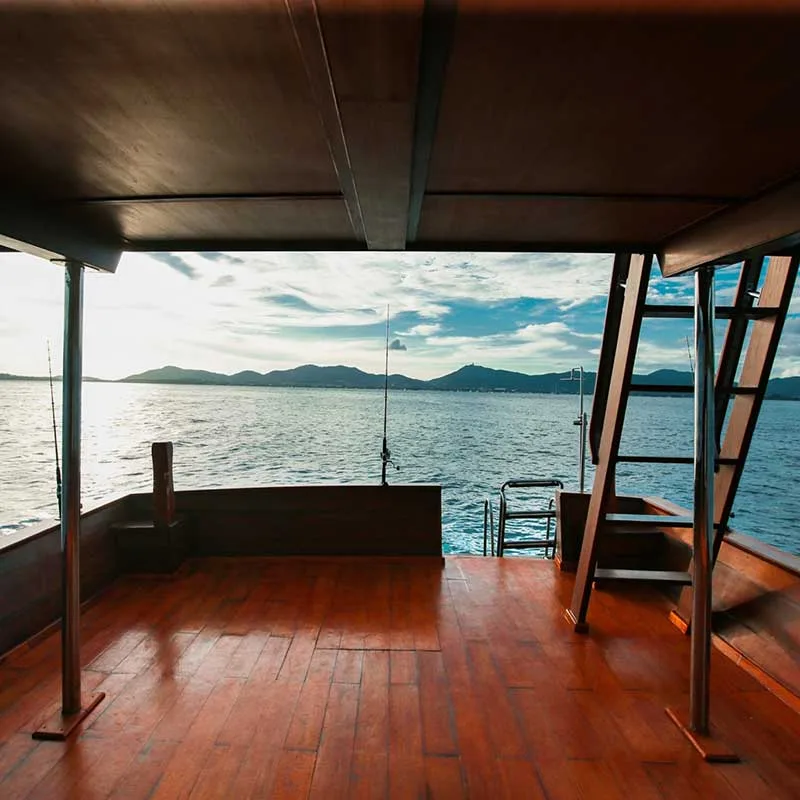 Premium-Vintage-Wooden-Boat-Phuket-Half-Day-Coral-Island-3 Premium-Vintage-Wooden-Boat-Phuket-Half-Day-Coral-Island-3