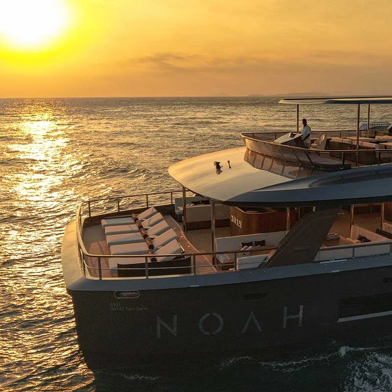 Luxury-Power-Yacht-Catamaran-Phi-Phi-Maya-Maiton-Sunset-2 Luxury-Power-Yacht-Catamaran-Phi-Phi-Maya-Maiton-Sunset-2