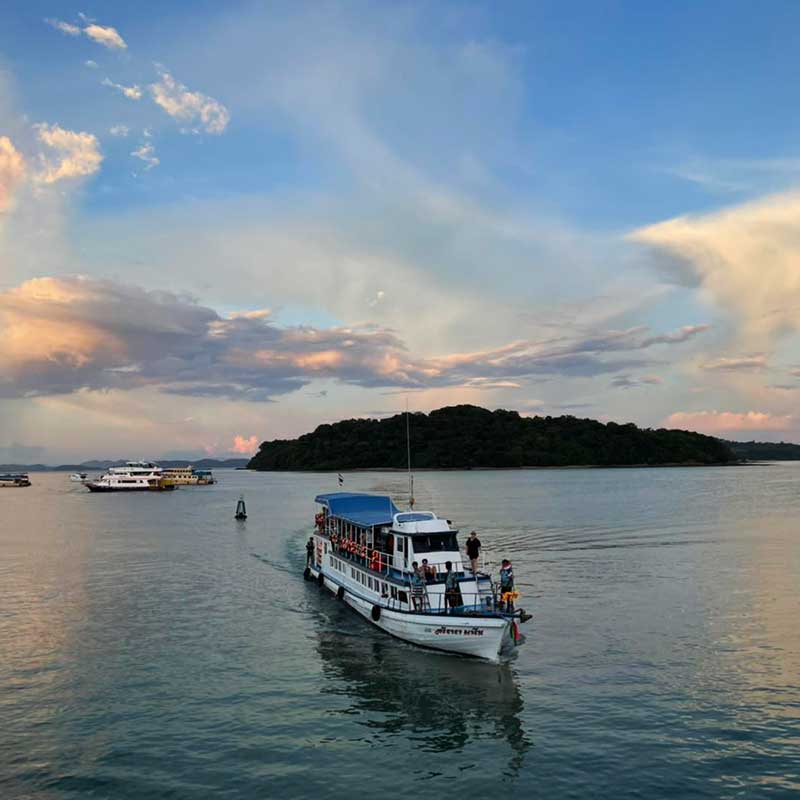 Phuket-Afternoon-Tours-James-Bond-Island-Sunset-Plankton Phuket-Afternoon-Tours-James-Bond-Island-Sunset-Plankton
