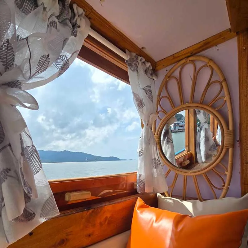 Charter-Private-VIP-Longtail-boat-Koh-Yao-Yai-Hong-Island-Krabi-2