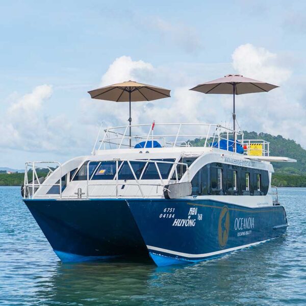 Day-Trip-James-Bond-Island-Khai-Island-by-Speed-catamaran