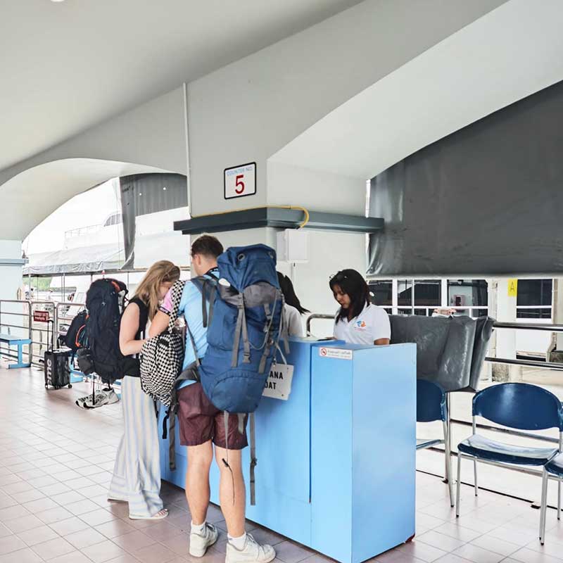 High-Speed-Power-Catamaran-Transfer-Phuket-to-Phi-Phi-6 High-Speed-Power-Catamaran-Transfer-Phuket-to-Phi-Phi-6