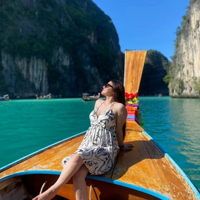 Phuket-Premium-Service-Phi-Phi-Maya-Khai-Island-by-Speedboat-18