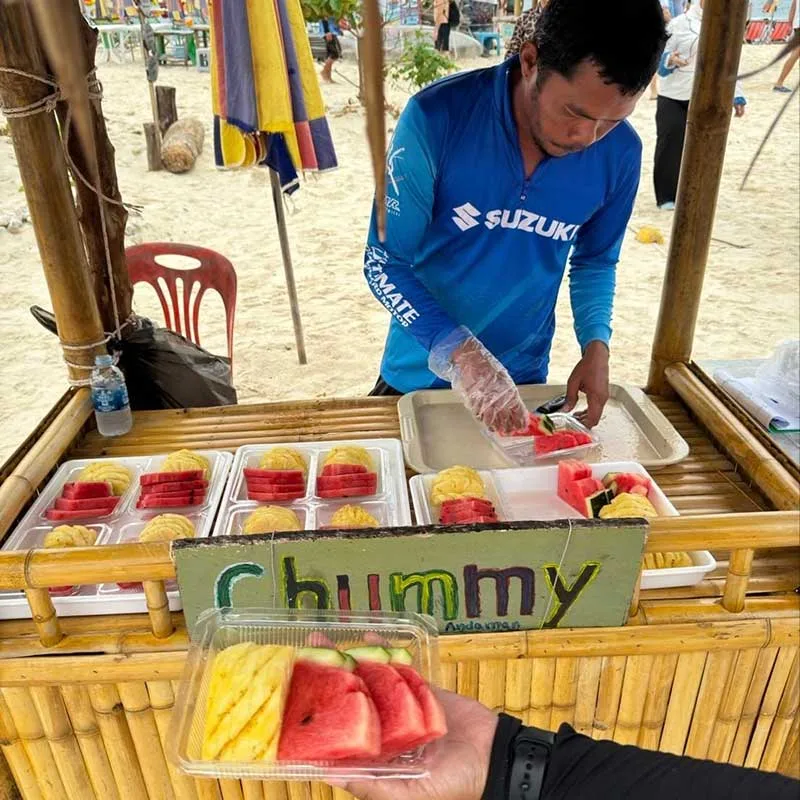 Phuket-Premium-Service-Phi-Phi-Maya-Khai-Island-by-Speedboat-3