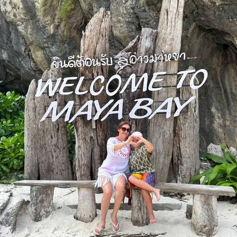Phuket-Premium-Service-Phi-Phi-Maya-Khai-Island-by-Speedboat-9