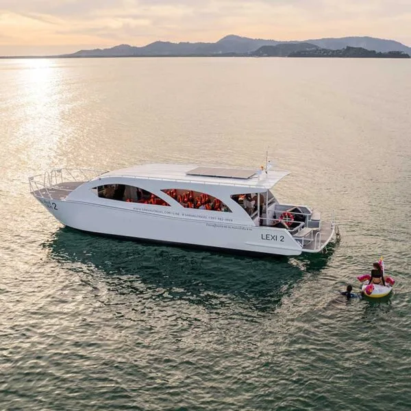 Phi-Phi-Maya-Khai-Island-Speed-Catamaran-Tour-from-Phuket