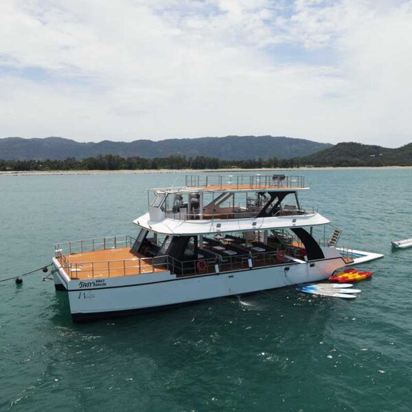 Samui-Pig-Island-Koh-Tan-Full-Day-Catamaran-Yacht-Tour