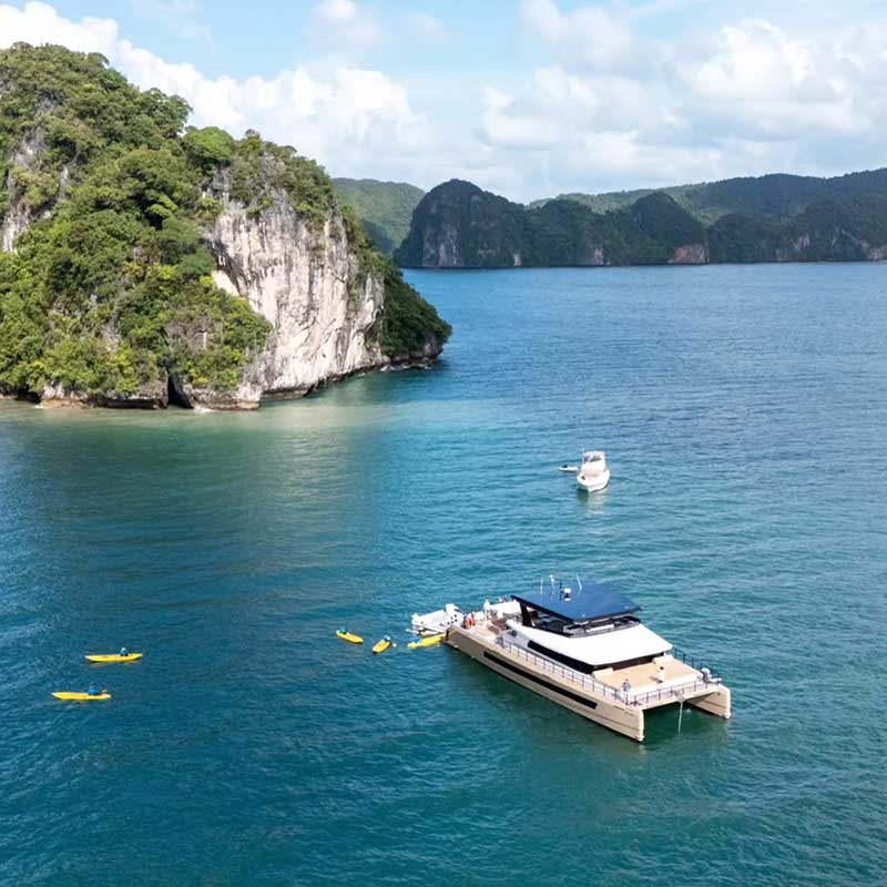 Sunset-James-Bond-Hong-Island-Canoe-Luxury-Yacht-Catamaran-6 Sunset-James-Bond-Hong-Island-Canoe-Luxury-Yacht-Catamaran-6
